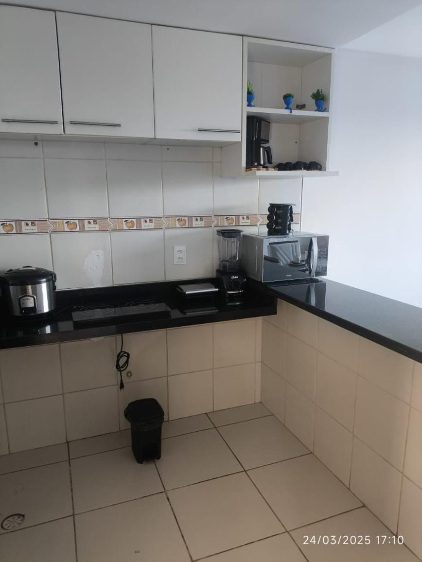 Coffee/tea facilities, Kitchen or kitchenette, stove, toaster