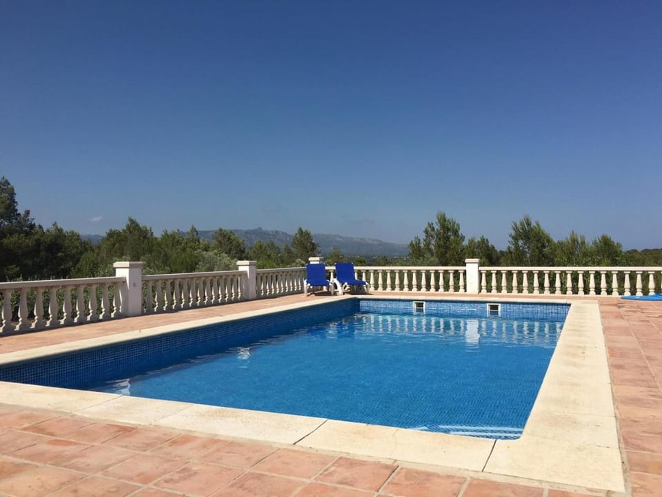 Casa Olivo House in Baix Ebre