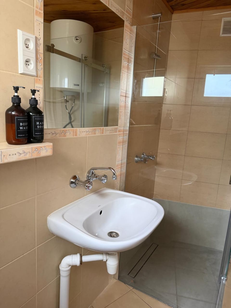 Shower, Bathroom