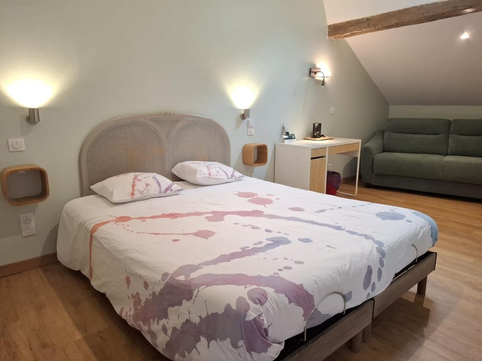 Logis Hotel Domaine du Cheval Blanc Bed and Breakfast in Bourgogne-Franche-Comté