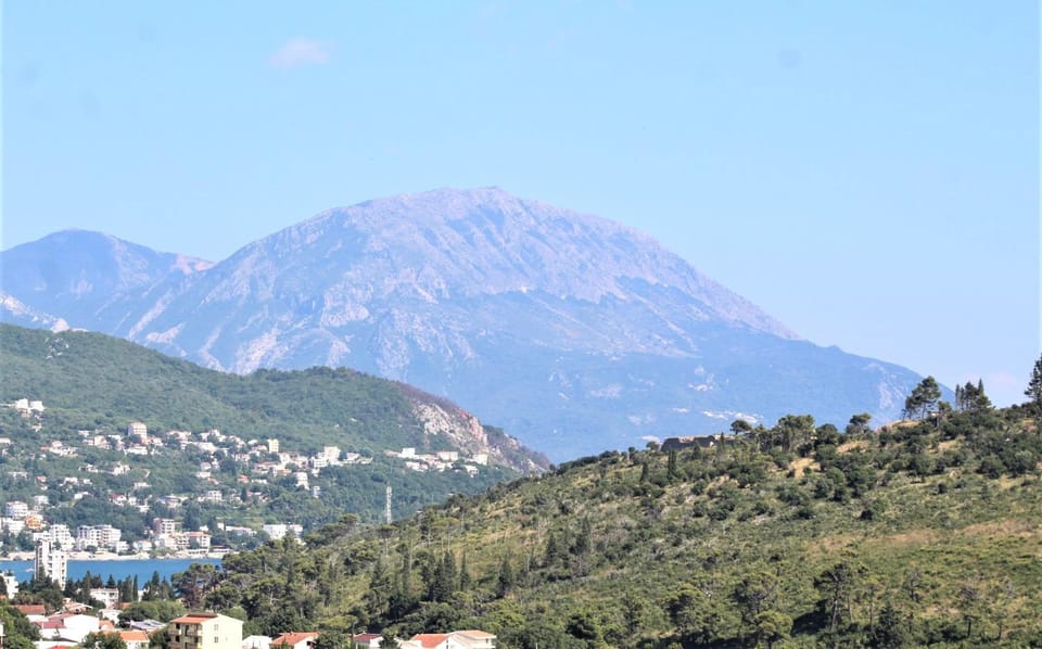 Day, Natural landscape, Mountain view