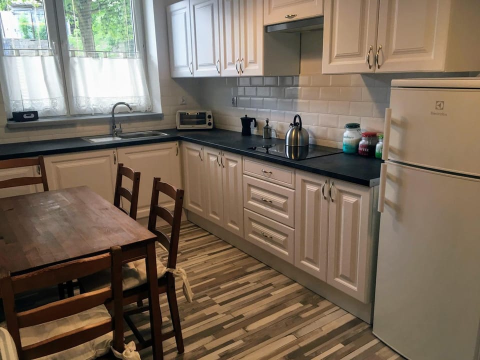Coffee/tea facilities, Kitchen or kitchenette