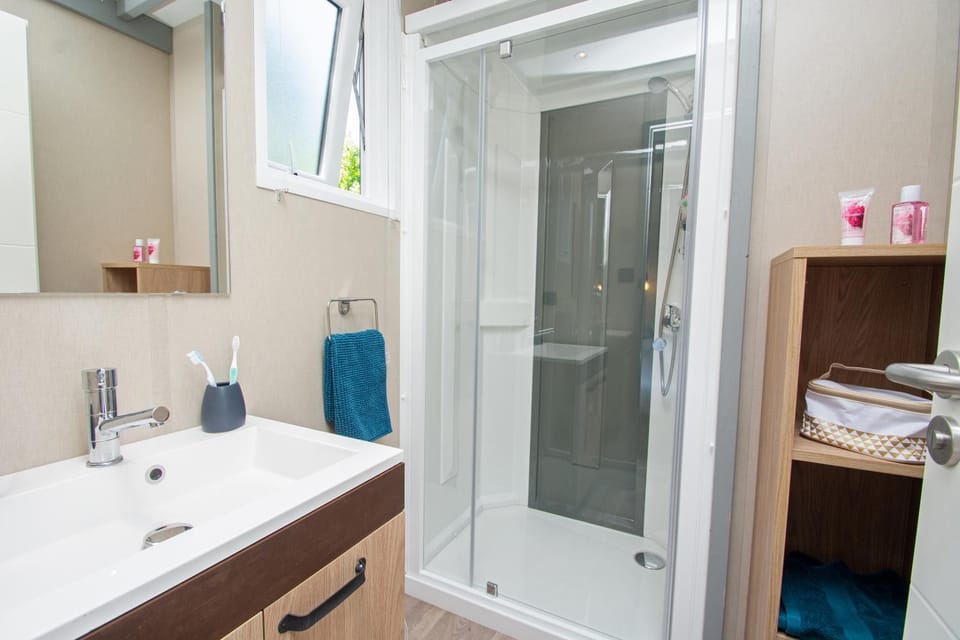 Camping les Restanques Nature lodge in Bauduen