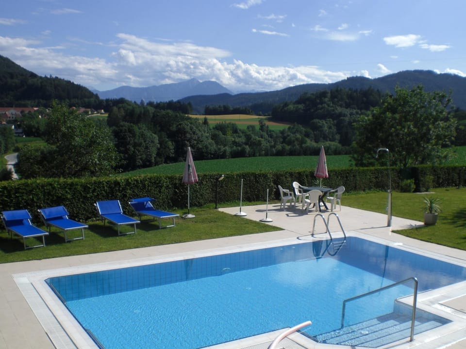Swimming pool, Open Air Bath