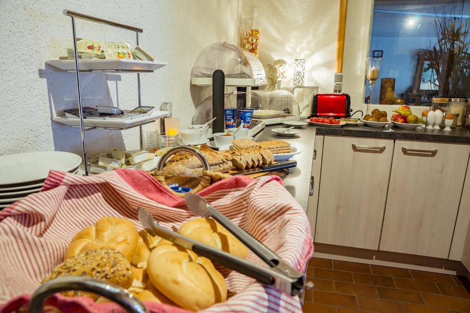 Continental breakfast