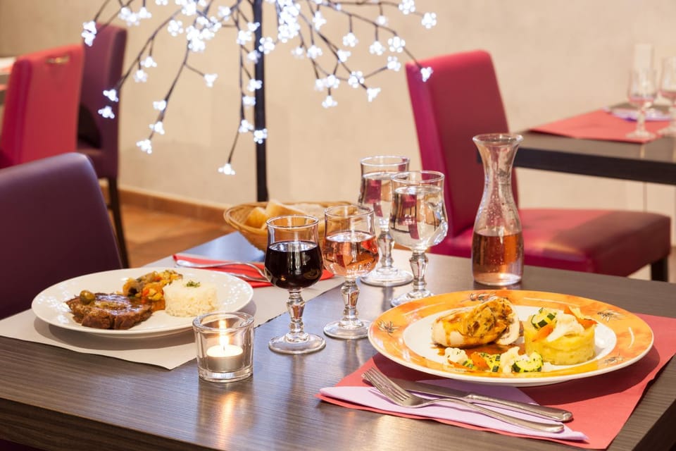 Patio, Restaurant/places to eat, Dinner