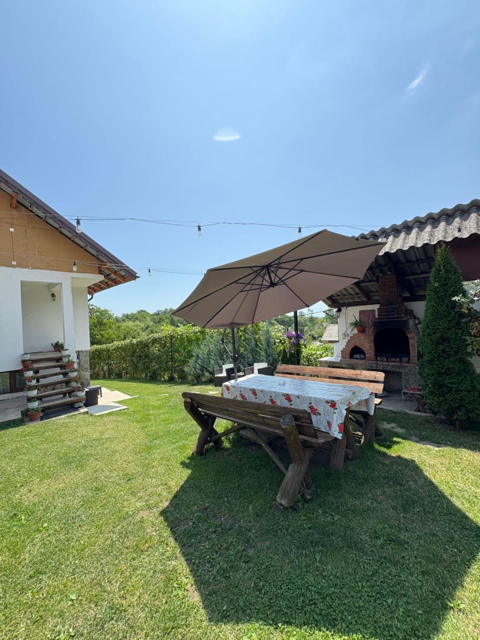 Pensiunea Angelica Bed and Breakfast in Romania
