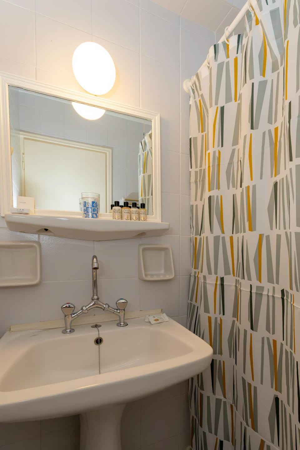 Alkionides Hydra Bed and Breakfast in Islands