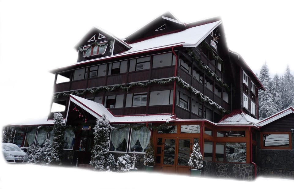 Winter, On site