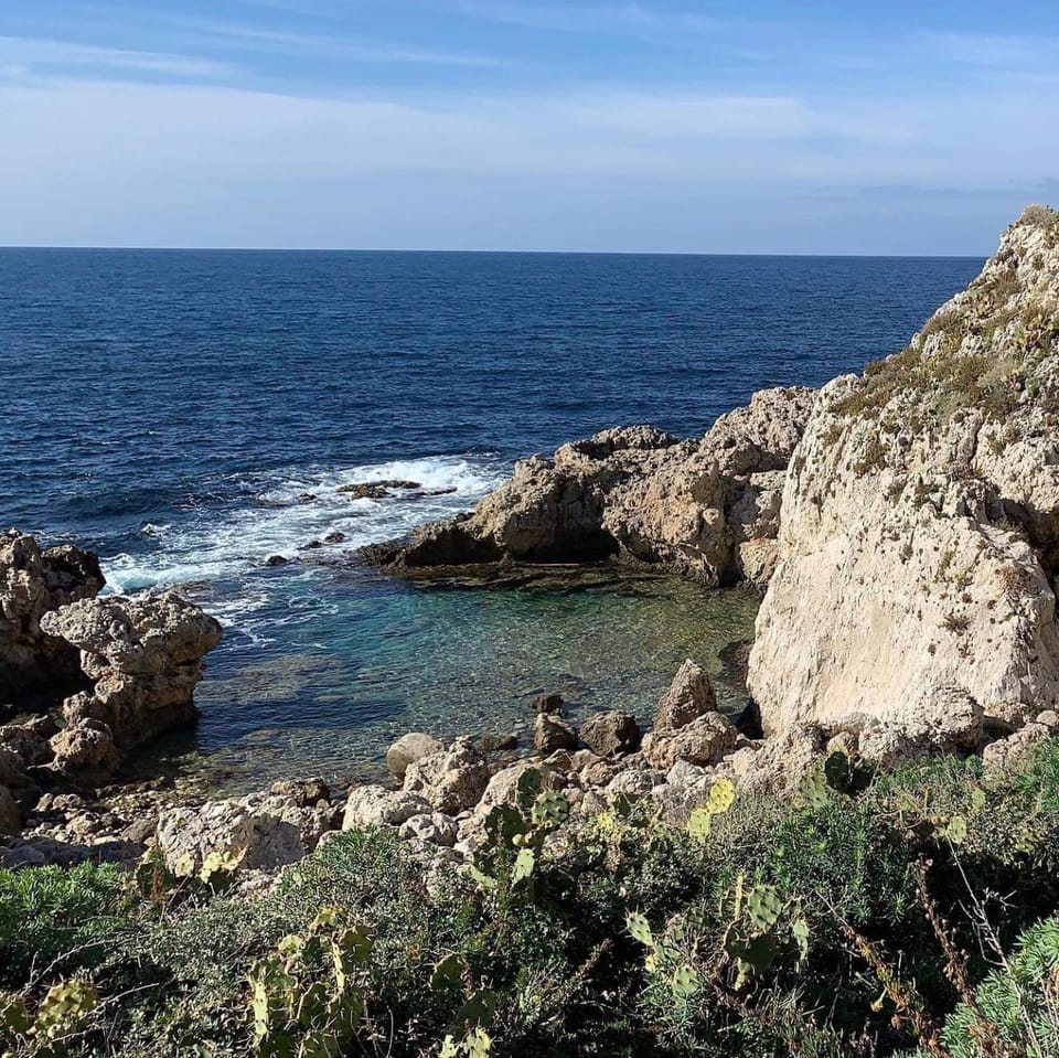 Neighbourhood, Other, Other, Beach, Hiking