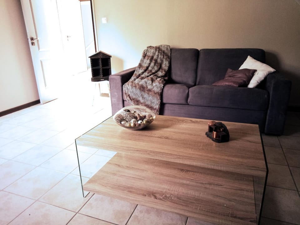 "Kaz Misèl"65 m carré 4 nuits minimum Apartment in Saint-Paul