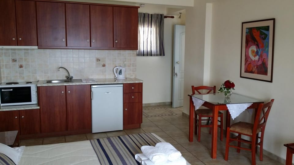 Kitchen or kitchenette, Photo of the whole room