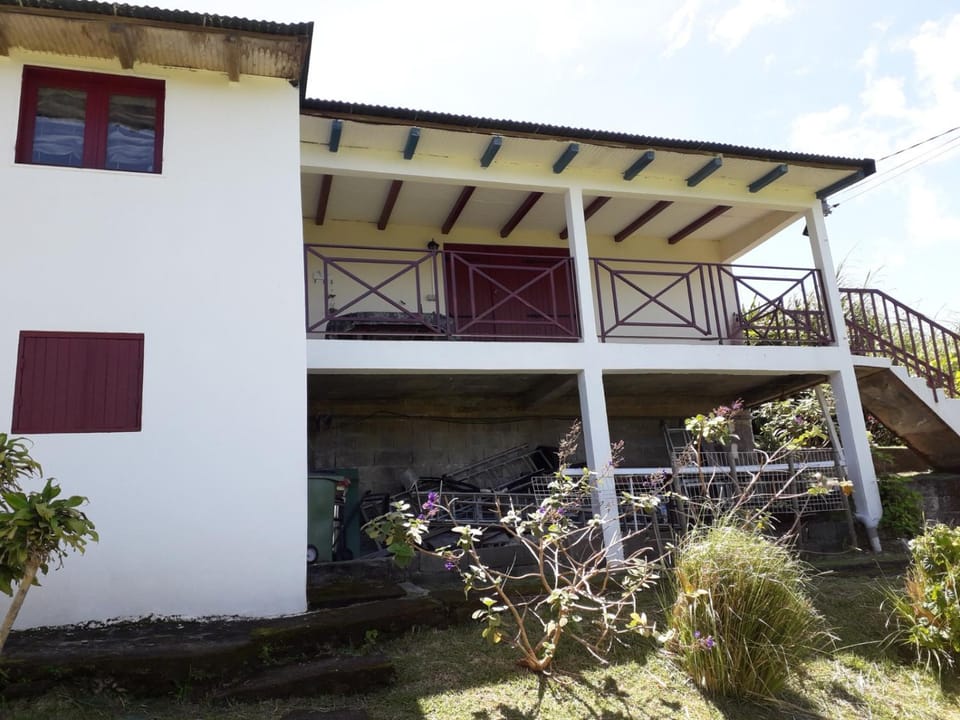 Les Pimentiers de Papaye House in Leeward Islands