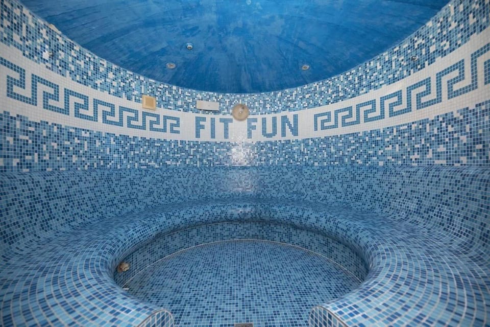 Sauna, Steam room, Spa and wellness centre/facilities