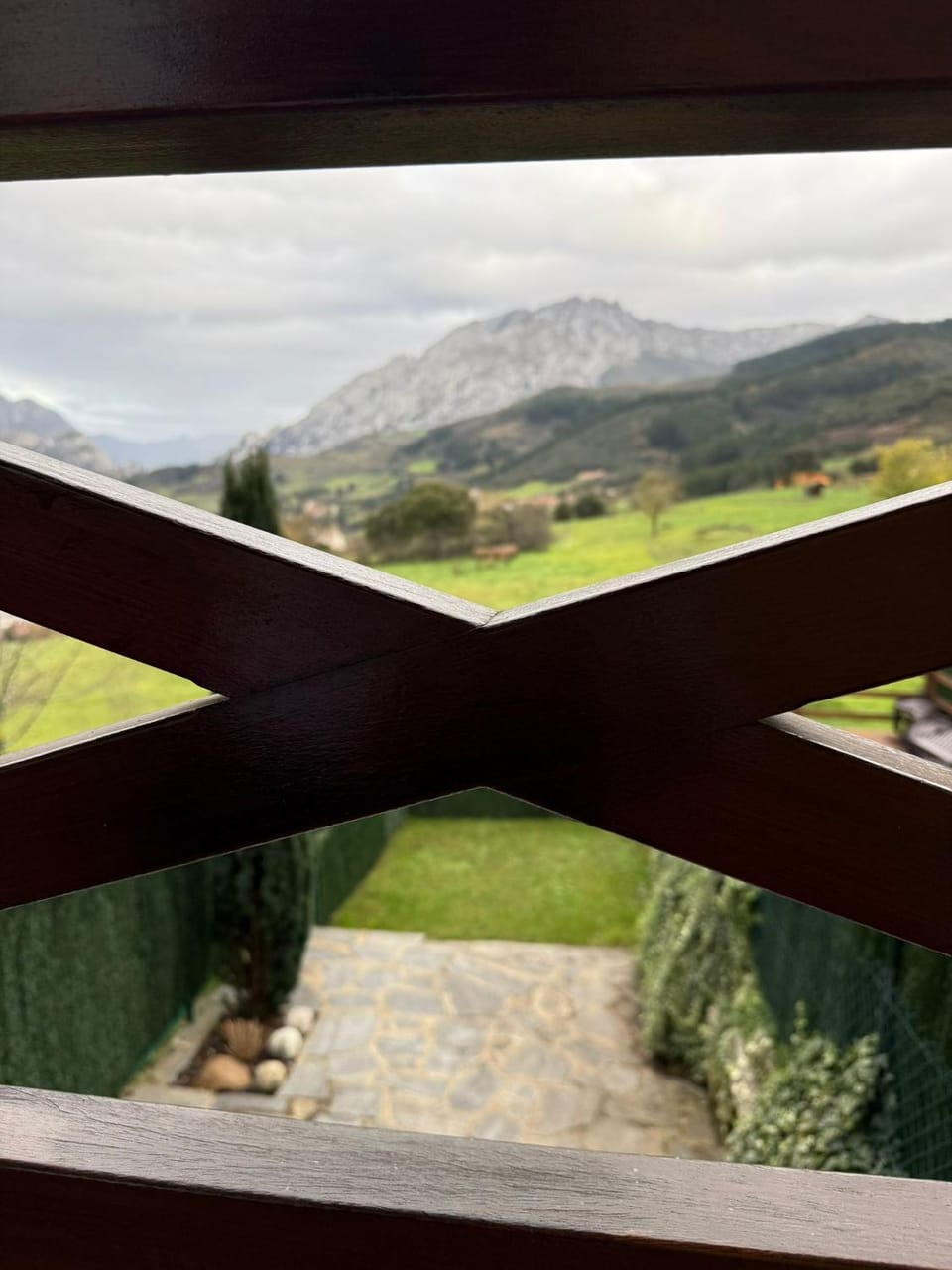 Balcony/Terrace, Mountain view