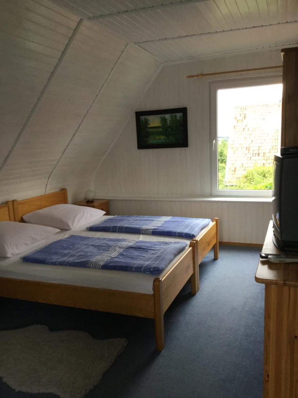 Bed, Photo of the whole room