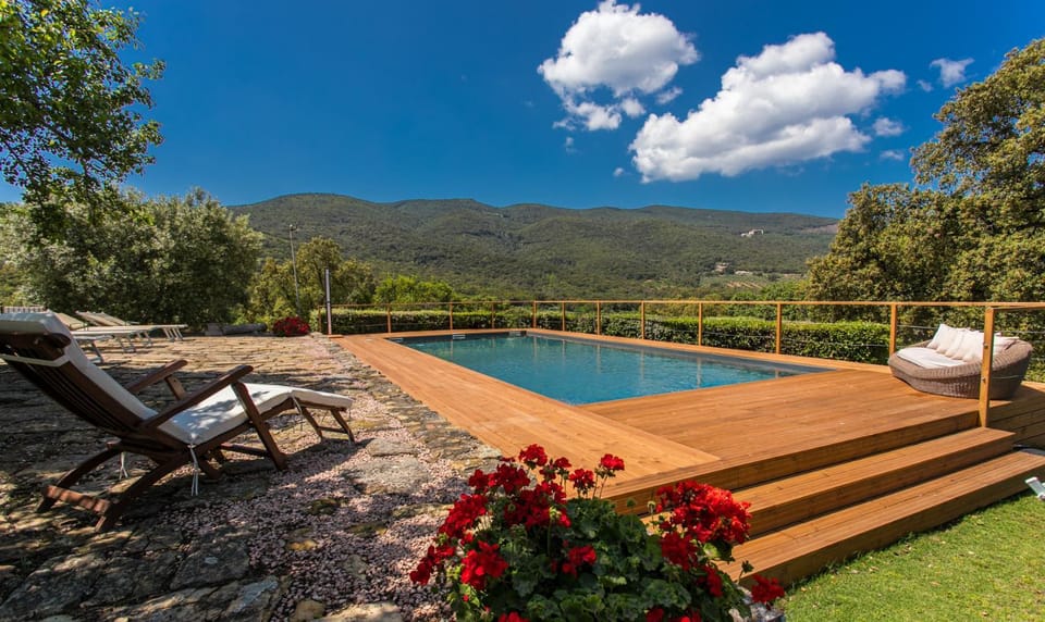 Solarium, Swimming pool