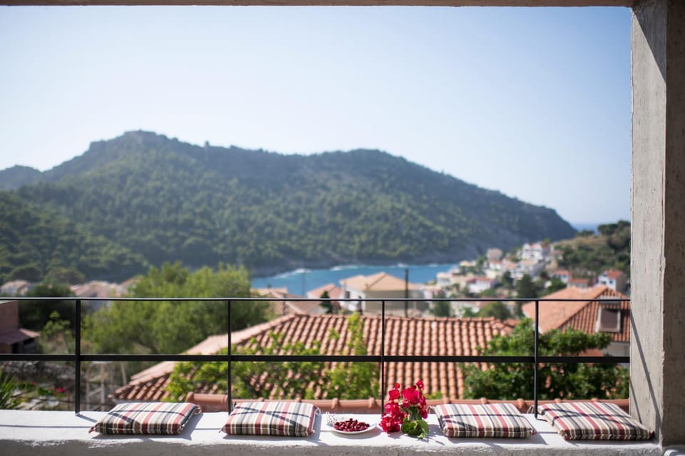 Balcony/Terrace, Mountain view, Sea view