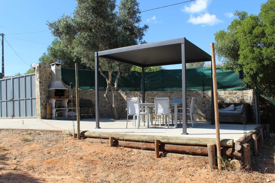 BBQ facilities, Balcony/Terrace