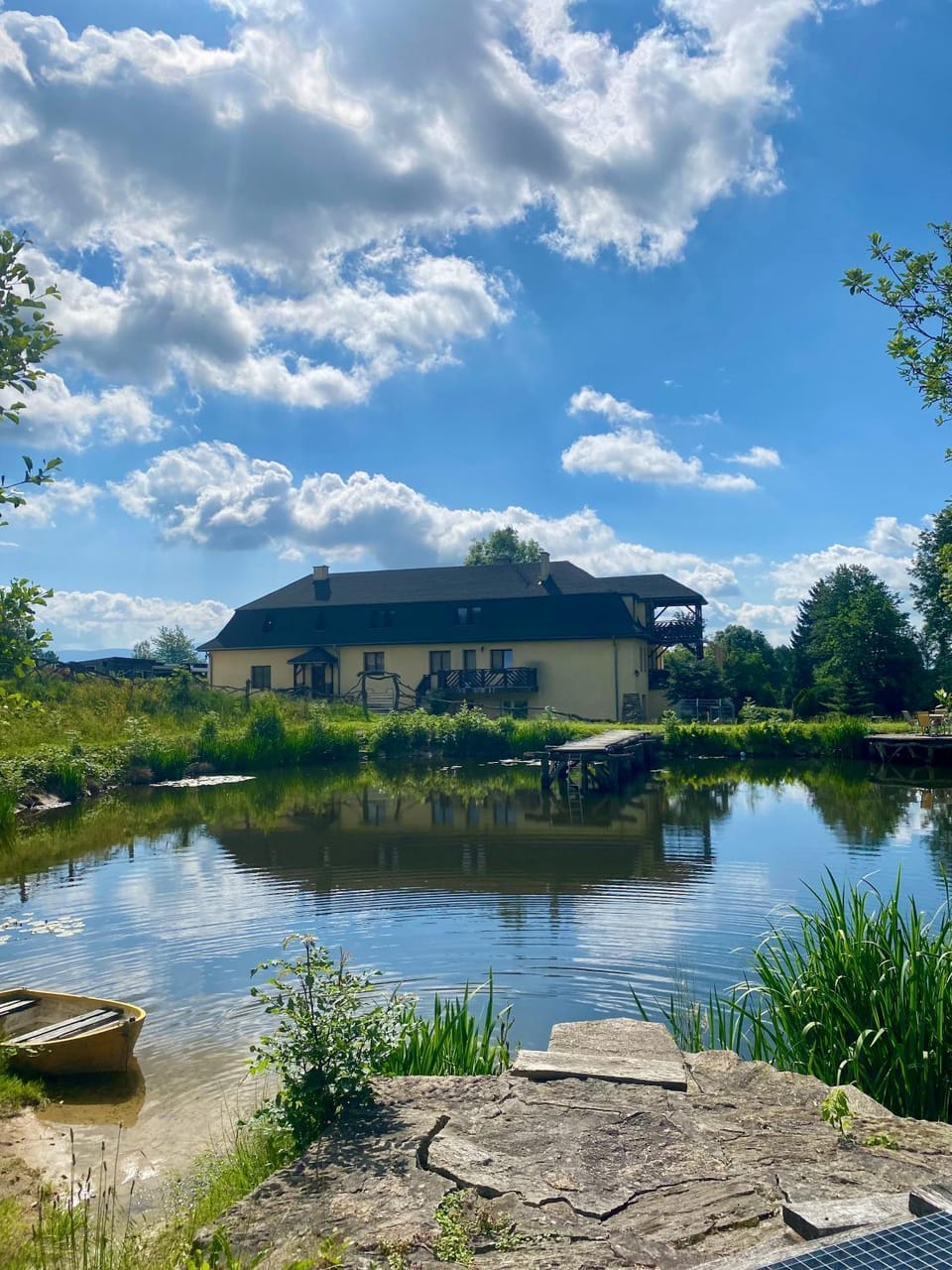 Agroturystyka Leszczynowy Dworek Farm Stay in Lower Silesian Voivodeship