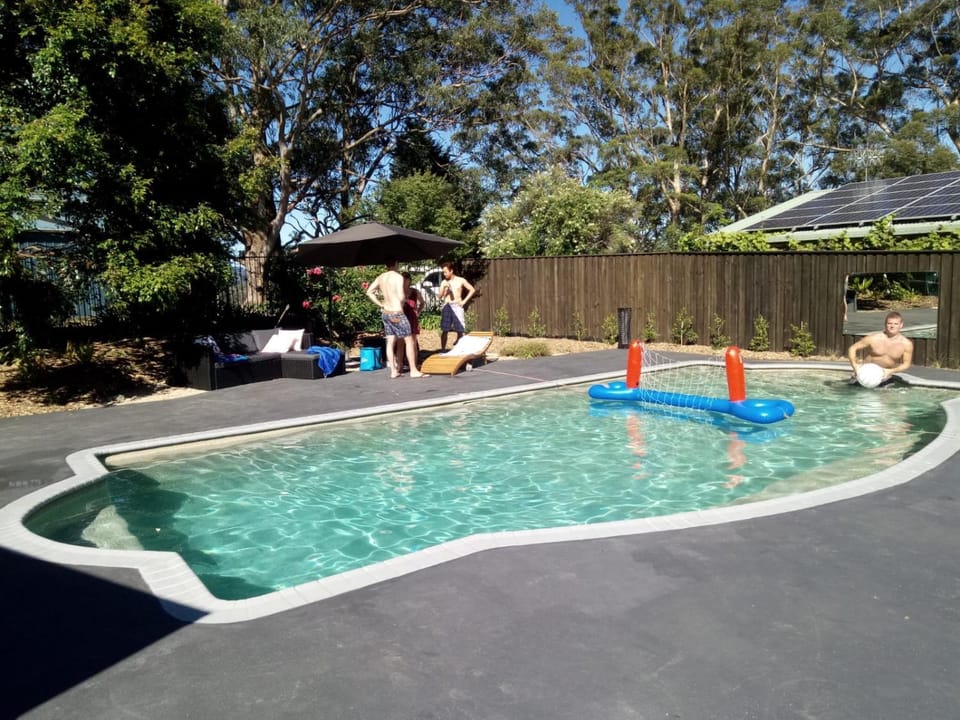 Swimming pool
