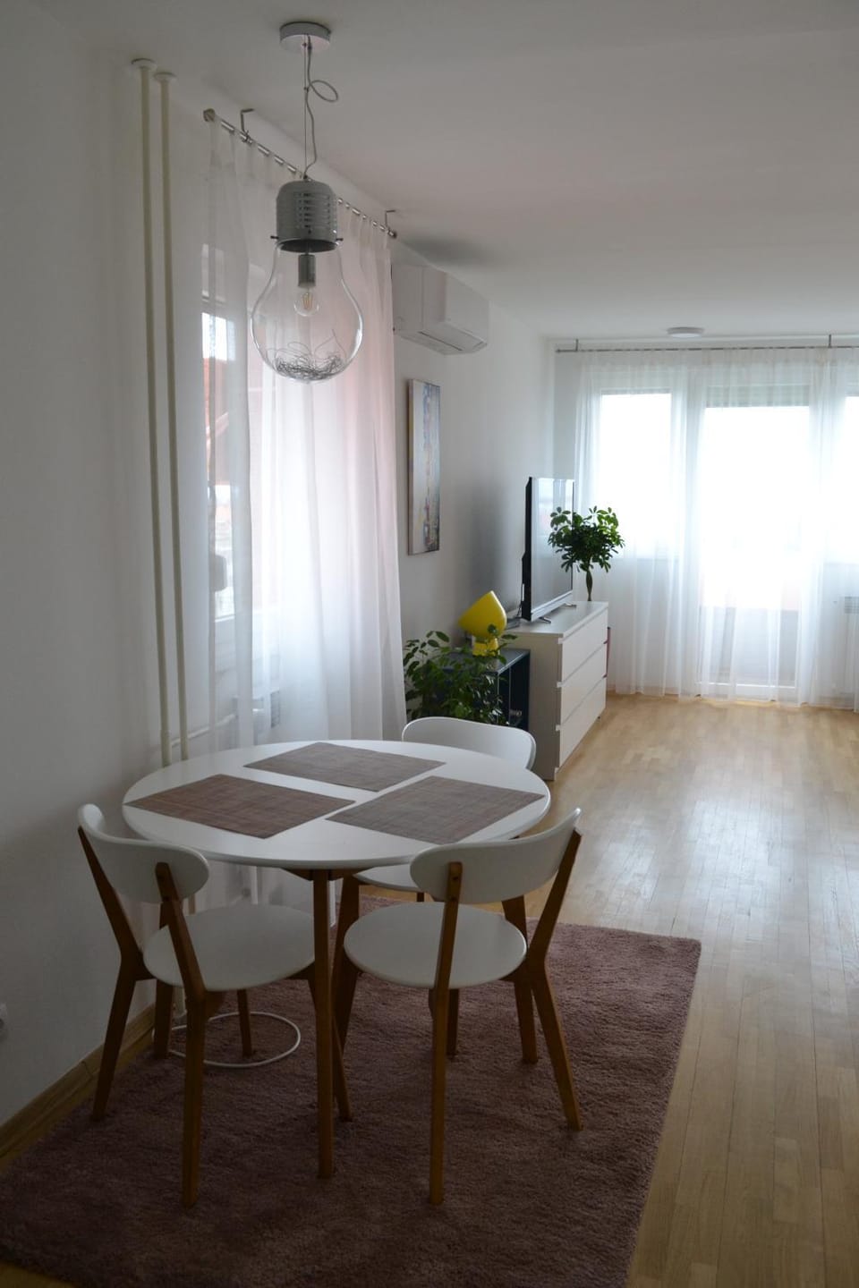Fly Inn Apartment in Slovenia