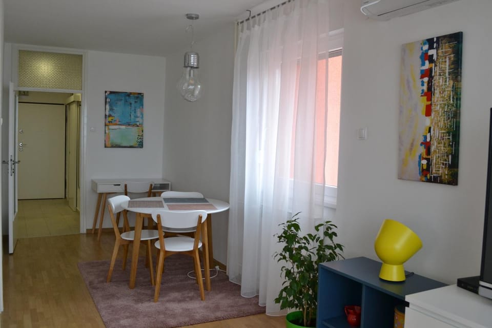 Fly Inn Apartment in Slovenia