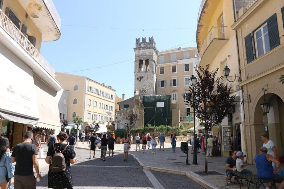 Nearby landmark, Neighbourhood, Street view