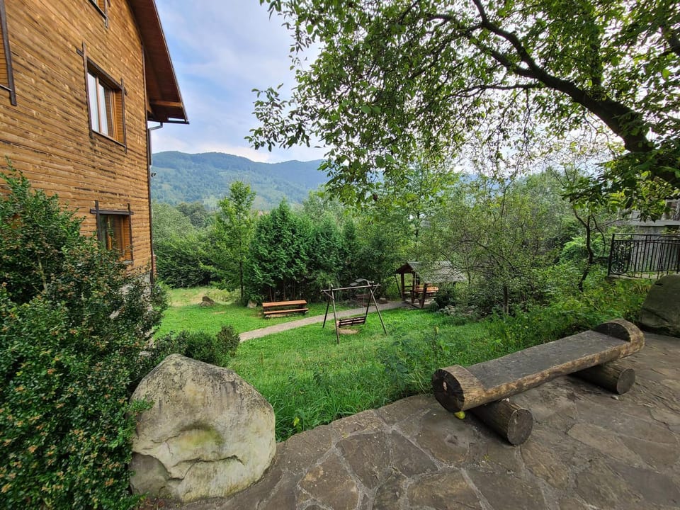 Property building, Facade/entrance, View (from property/room), Mountain view, Street view