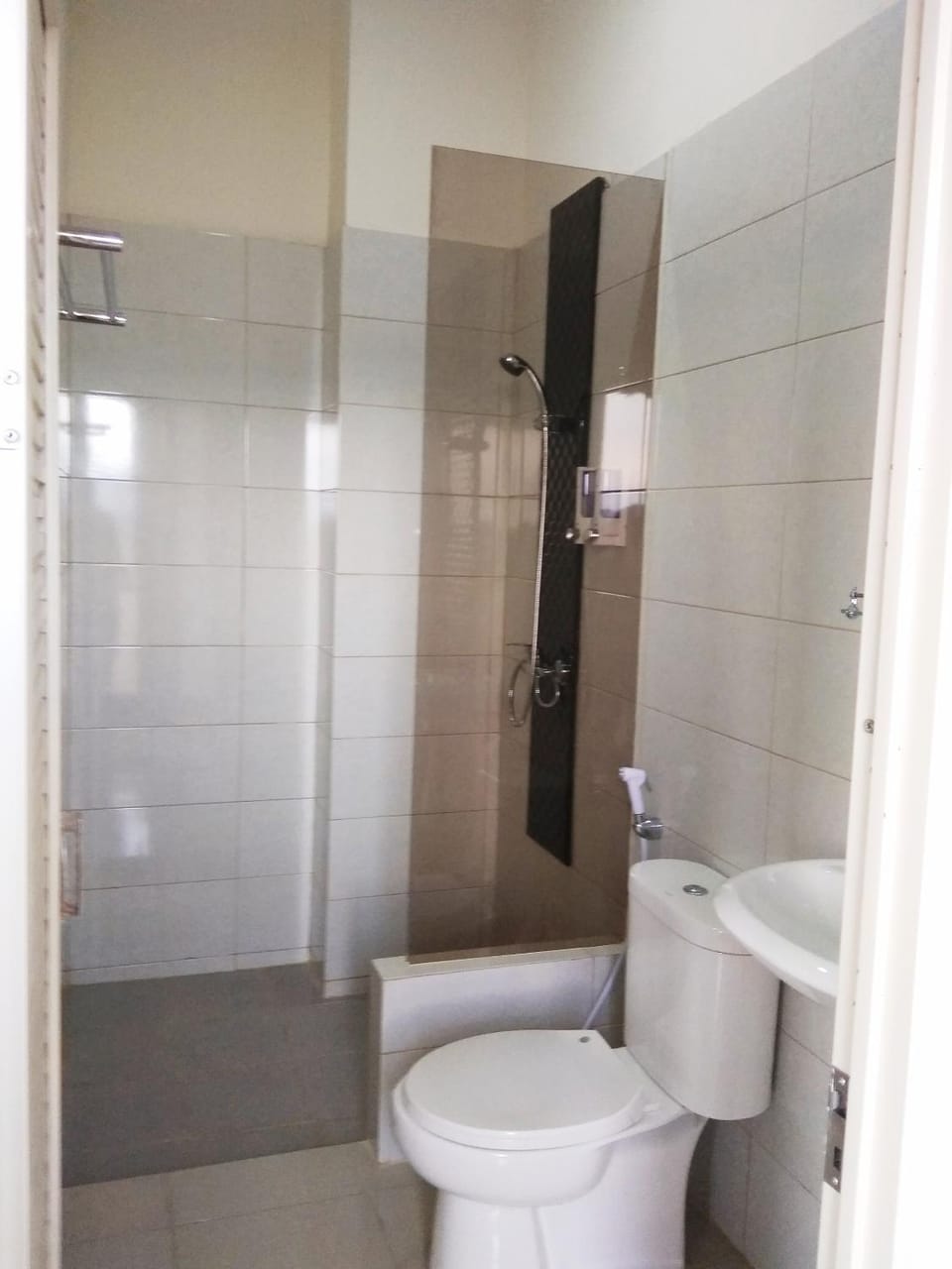 Bathroom, Bedroom
