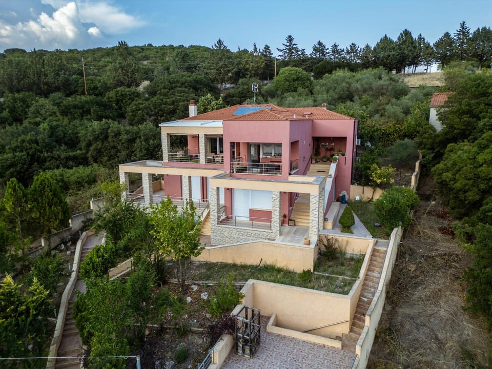 Property building, Natural landscape