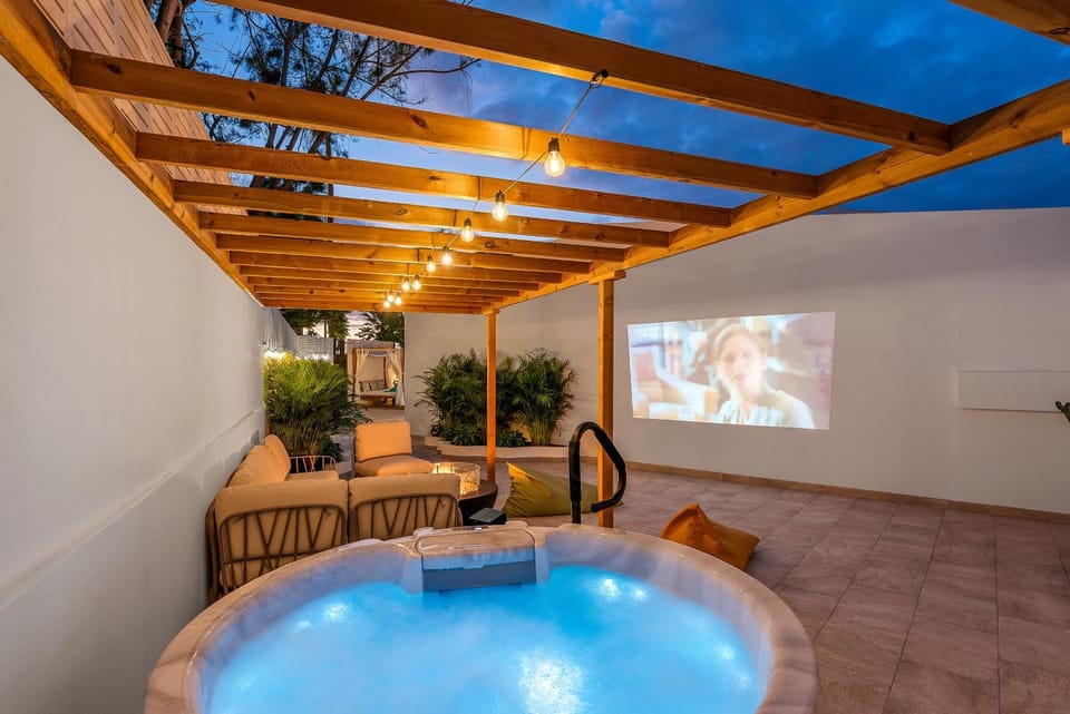 Hot Tub