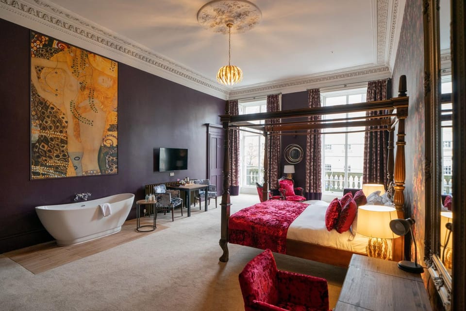 Bed, Bedroom, Bath