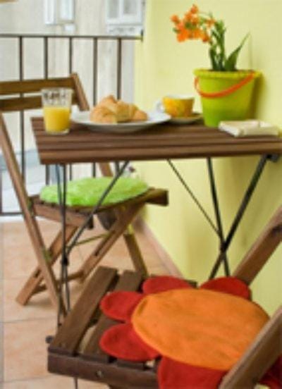 Balcony/Terrace, Food