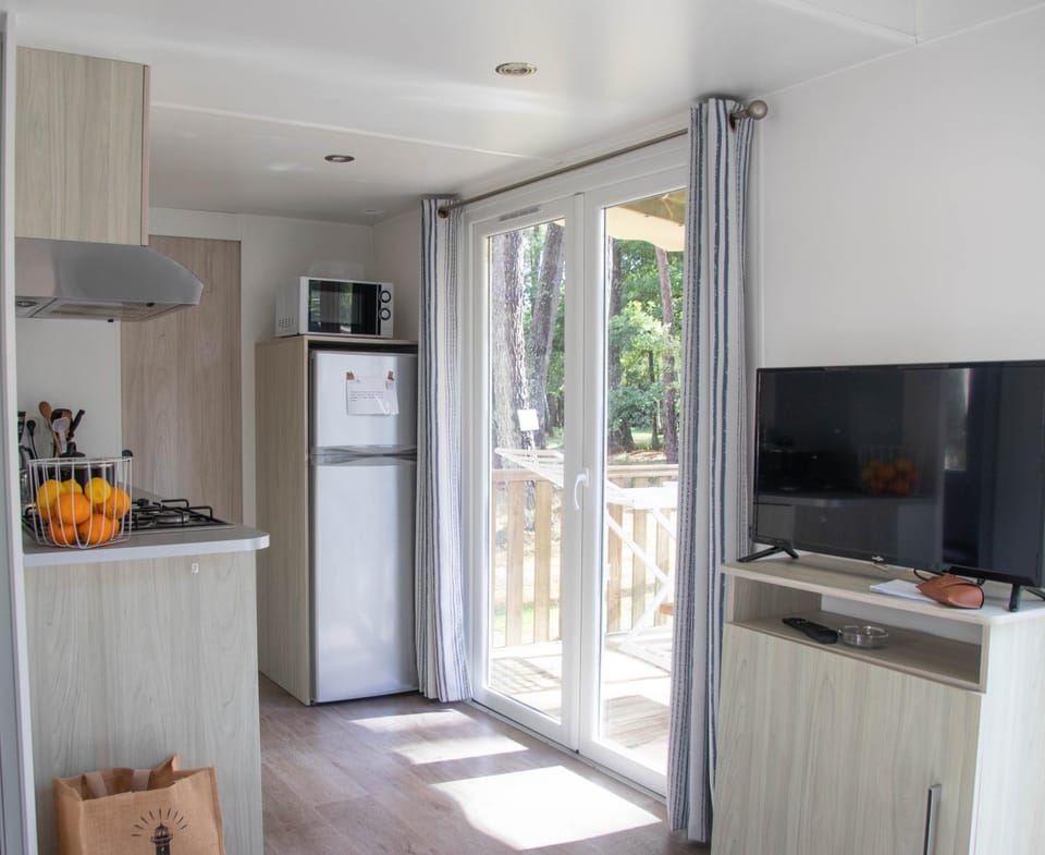 Camping Saint Laurent Campground/ 
RV Resort in Brittany