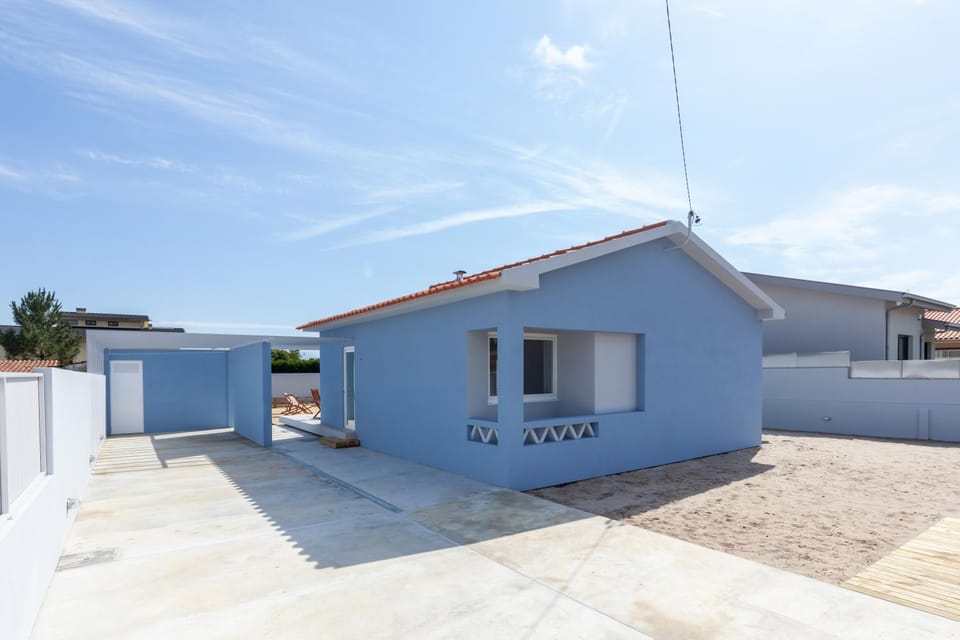 Blue Dreams House in Aveiro District, Portugal