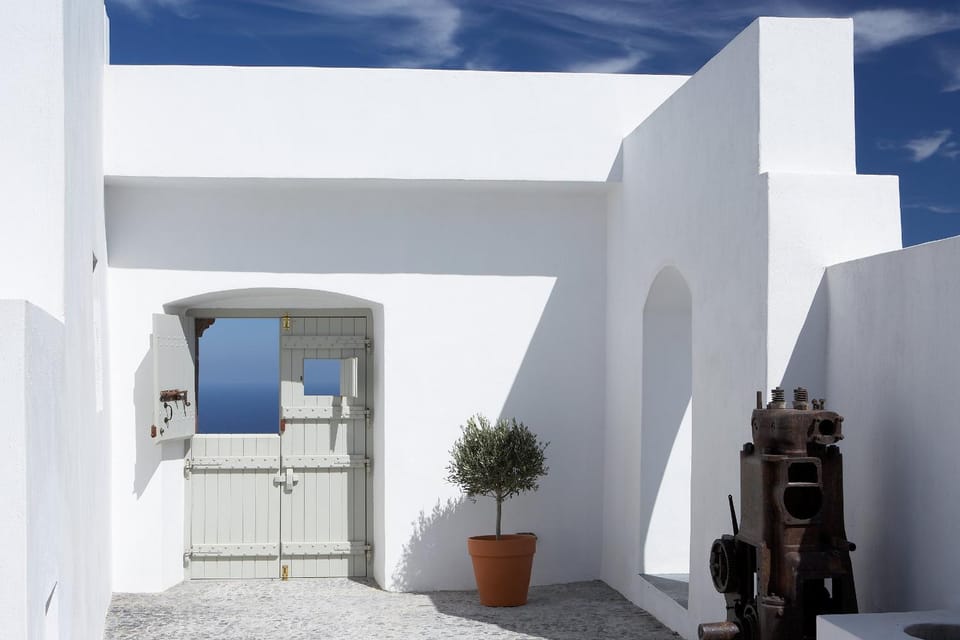 Facade/entrance, Facade/entrance