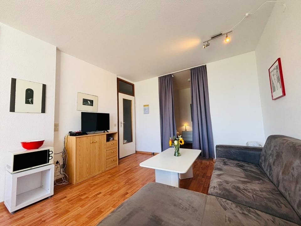 Ferienwohnung Spatzennest Apartment in Heiligenhafen