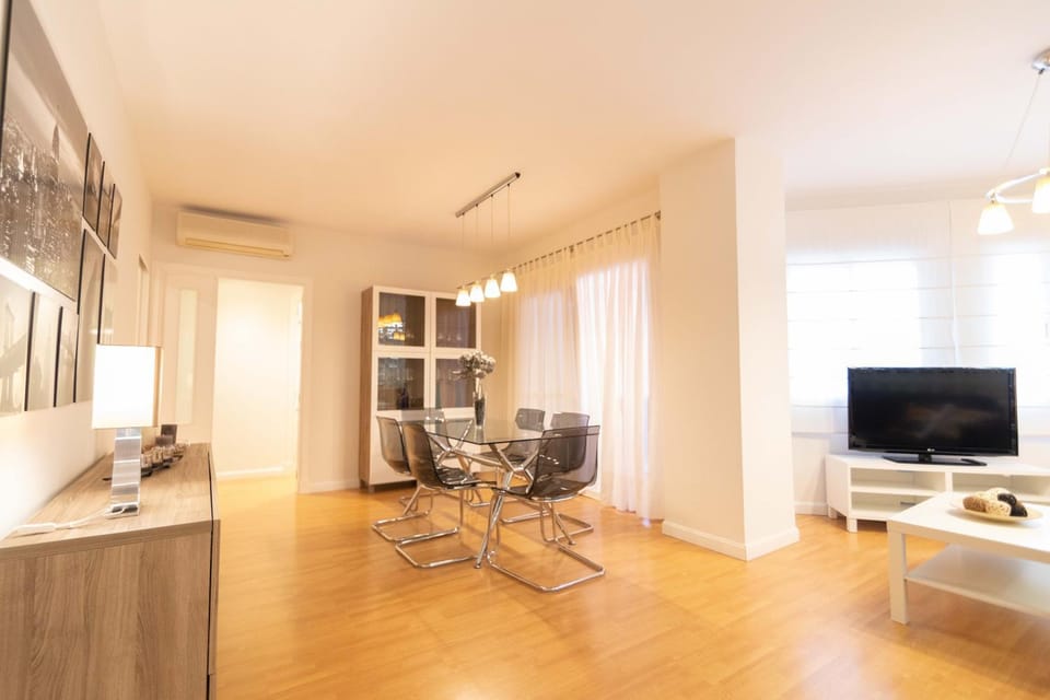 Communal lounge/ TV room, Lounge or bar