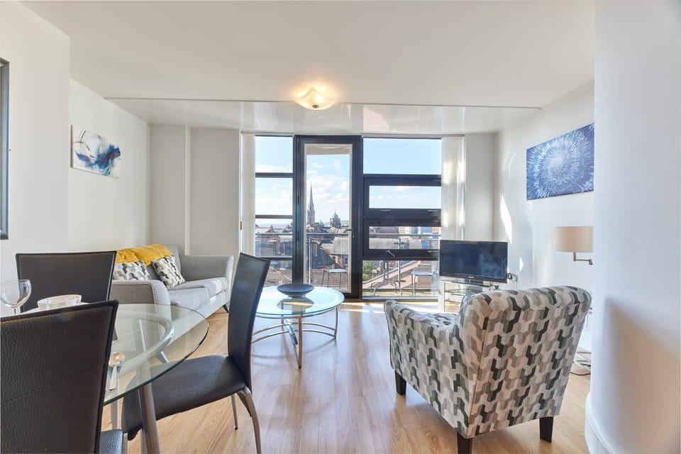 Communal lounge/ TV room, Living room