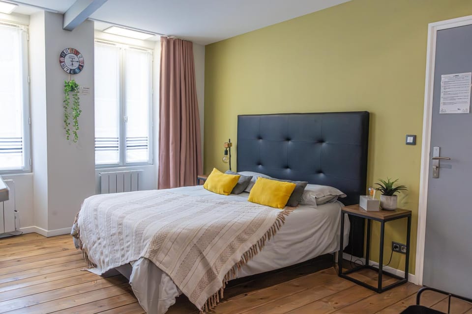 Studio 86 - Climatisation & proche centre-ville- 2 personnes - BnB Epernay Apartment in Epernay