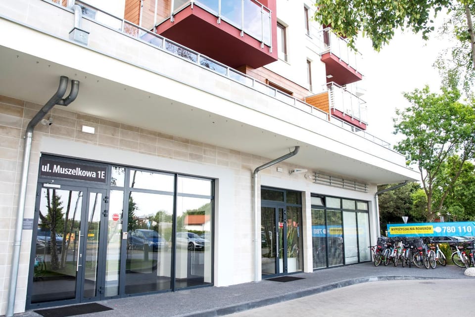 Property building, Facade/entrance