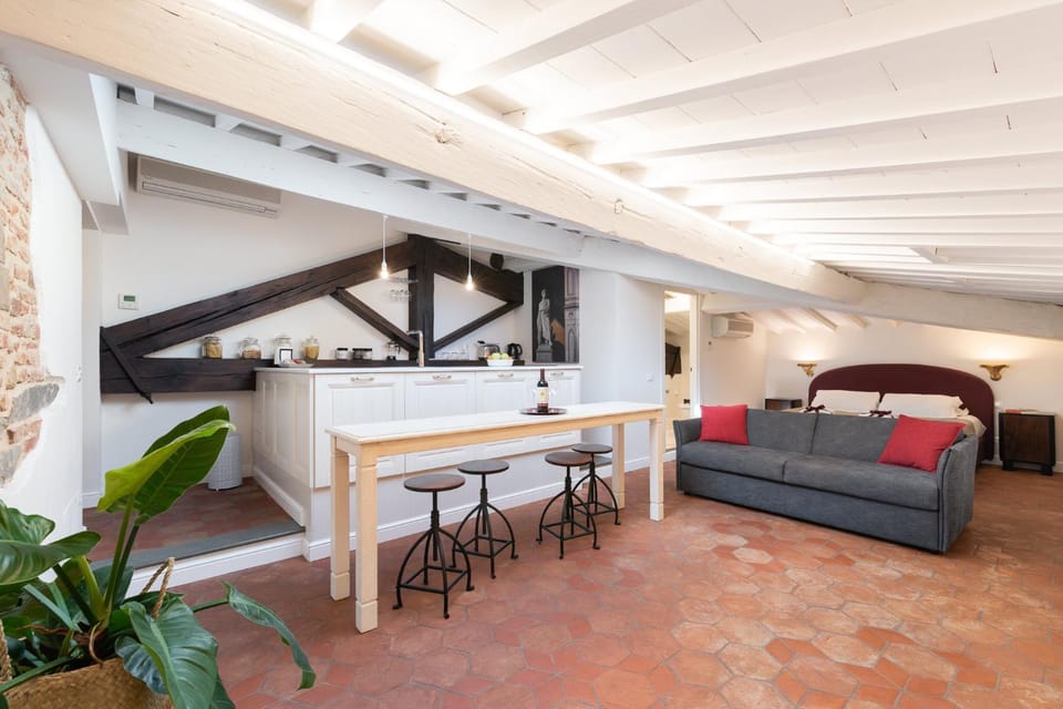 Living room, Dining area, Bedroom