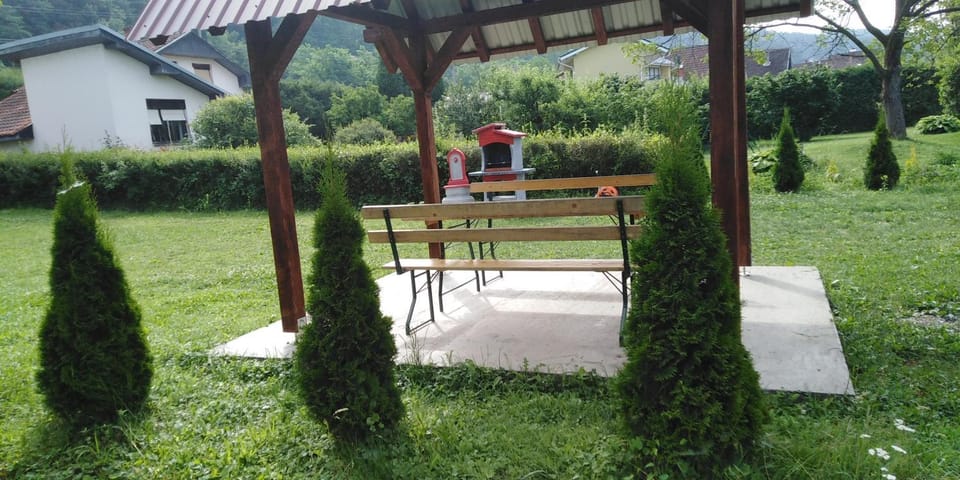 Kuća-Zvorničko jezero House in Bosnia and Herzegovina