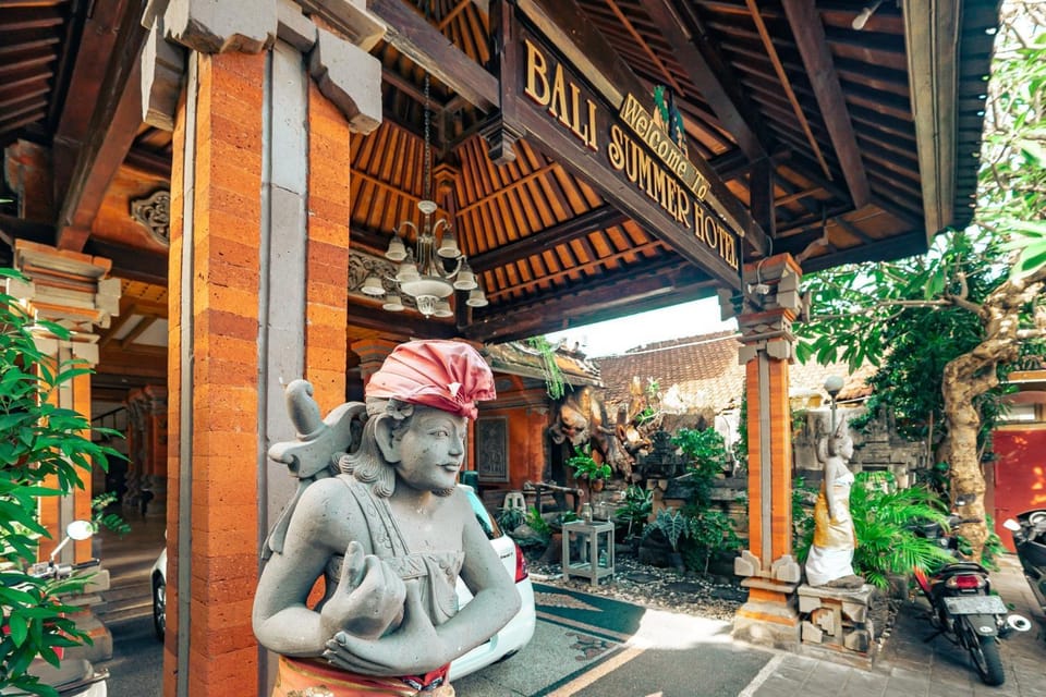 Property building, Day, Lobby or reception