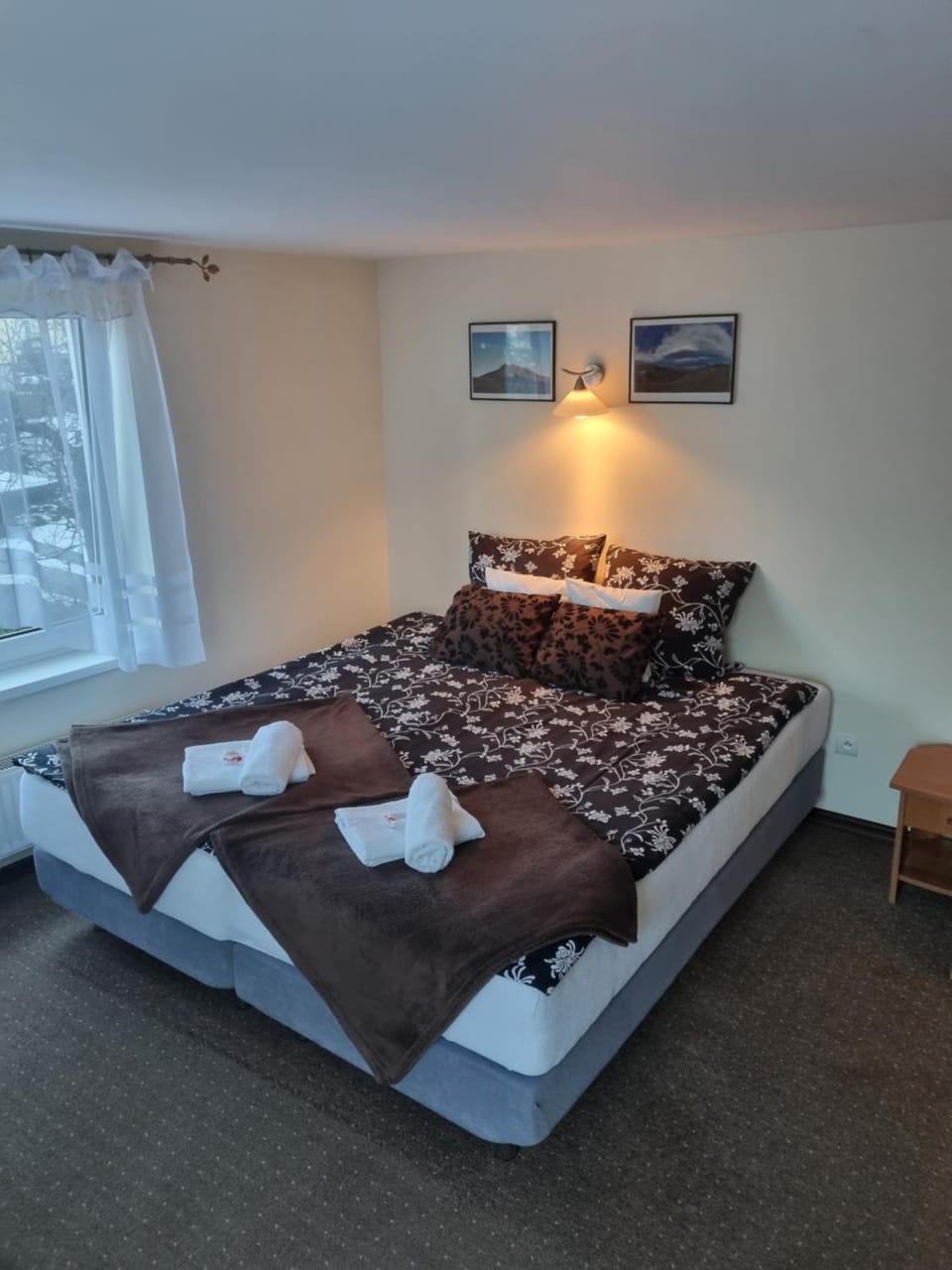 ,,GOSIA" POKOJE GOSCINNE z mini aneksem i łazienką - Blisko PKP Vacation rental in Lower Silesian Voivodeship