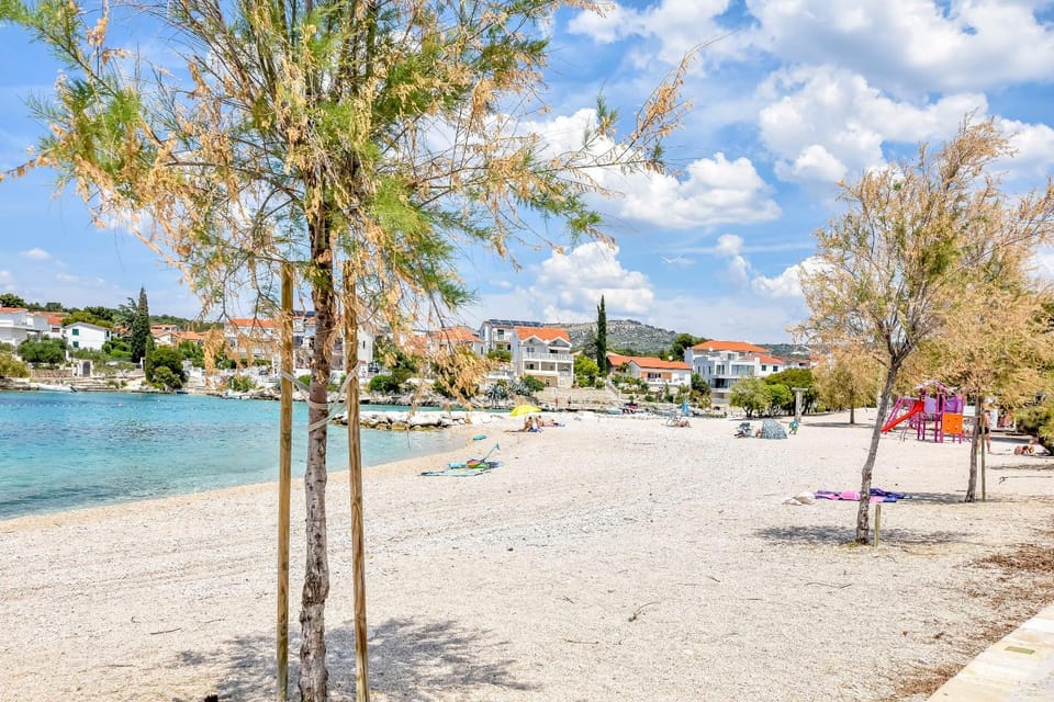 Day, Beach