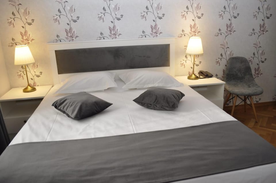 Hotel Triumf Hotel in Bucharest