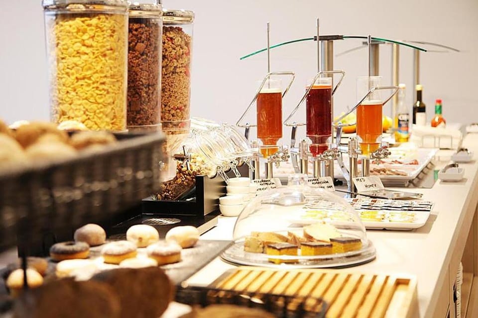 Buffet breakfast