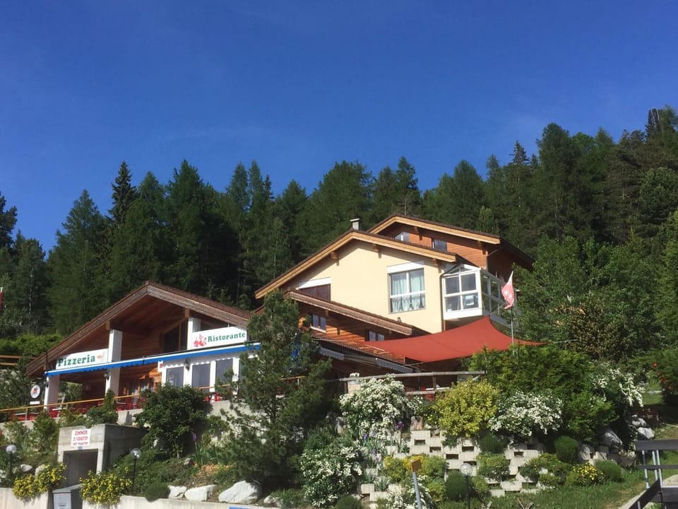 Zimmer Mamma Mia Bed and Breakfast in Canton of Valais